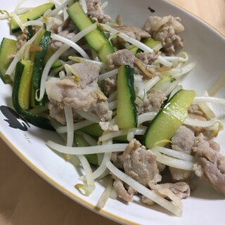 ピリ辛！きゅうりと豚肉のしょうが炒め